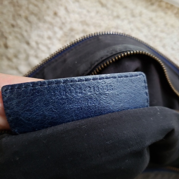 🚫Not for sale🚫Authentic Balenciaga Hobo bag - Picture 3 of 8